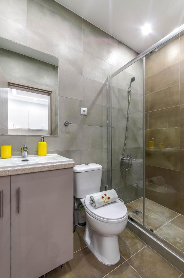 Renovated 2Bd House Close To Pireus Port Exterior photo