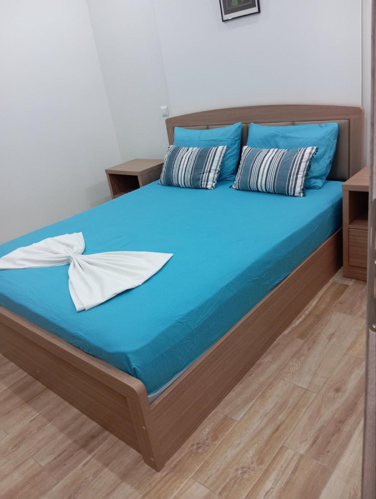 Renovated 2Bd House Close To Pireus Port Exterior photo